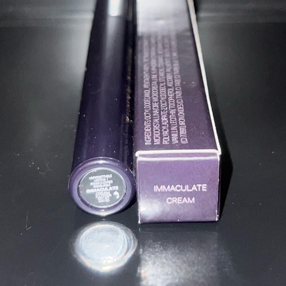 Kevyn Aucoin Indecent Mascara. Dark, Volume, Length, Fluffy, Thick, Filler, Full - Picture 5 of 6